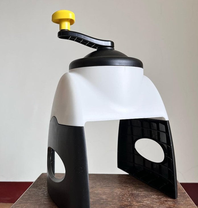 Penguin manual shaved ice machine imported from Japan