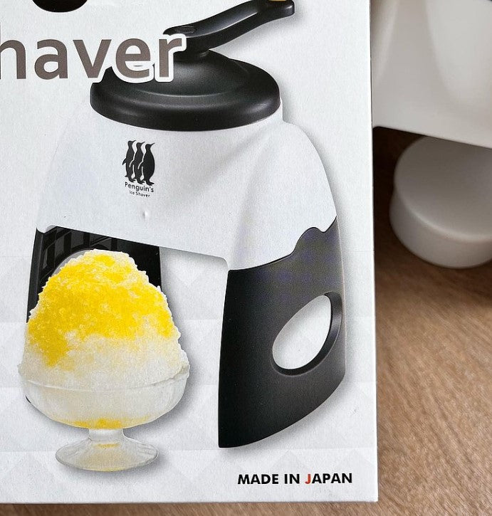 Penguin manual shaved ice machine imported from Japan